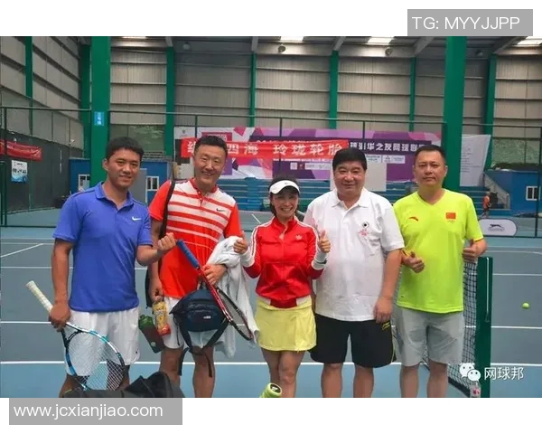 武汉网球队与深圳网球队赛后复盘分析两队状态与表现差异